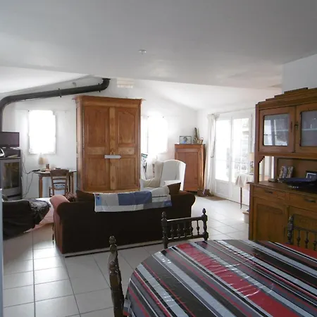 Maison Mitoyenne Confort A Proche Plage, Jusqu'a 10 Pers - Fr-1-823-151