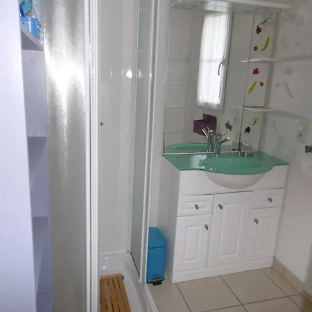 Maison Mitoyenne Confort A Proche Plage, Jusqu'a 10 Pers - Fr-1-823-151 *